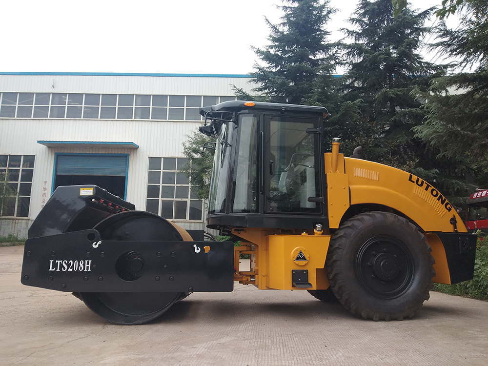 Luoyang Lutong Heavy Industry LTS208H 8ton hydraulic single drum road roller: specifications, images, introduction, and parts details